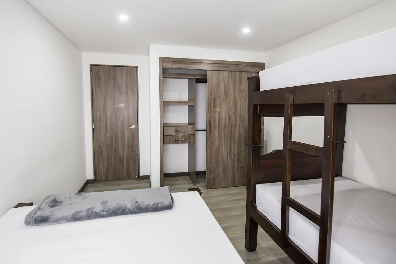 אכסניה Hostal Cattleya מדיין קולומביה