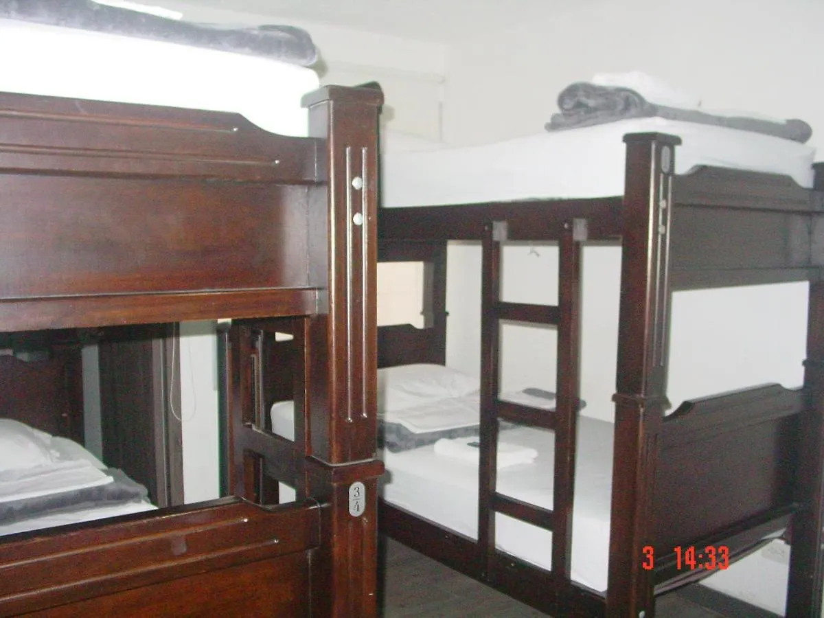אכסניה Hostal Cattleya מדיין קולומביה